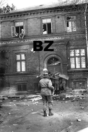BZ (2006) poster